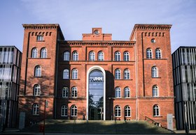 Der Schwerpunkt Materialwissenschaft wird an der TU Hamburg weiter gestärkt. (